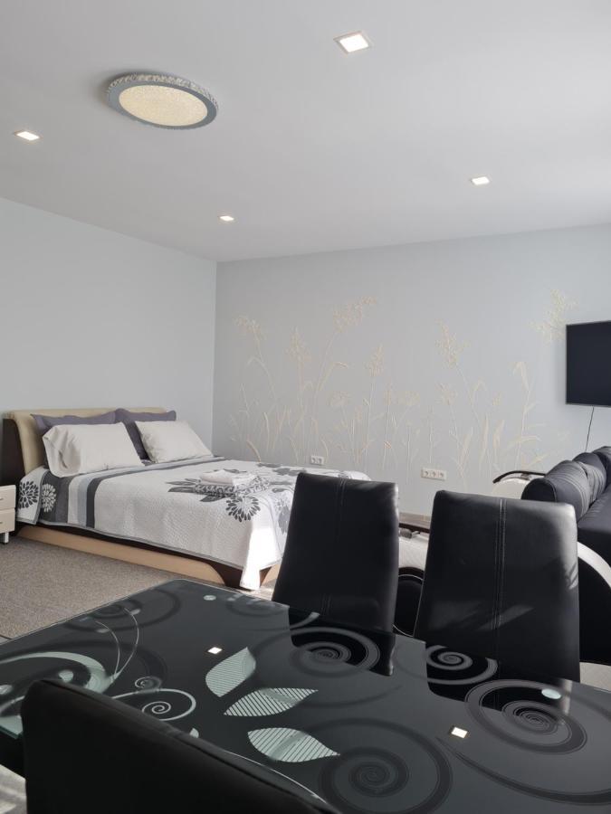 Birutes Apartamentai Kłajpeda Zewnętrze zdjęcie